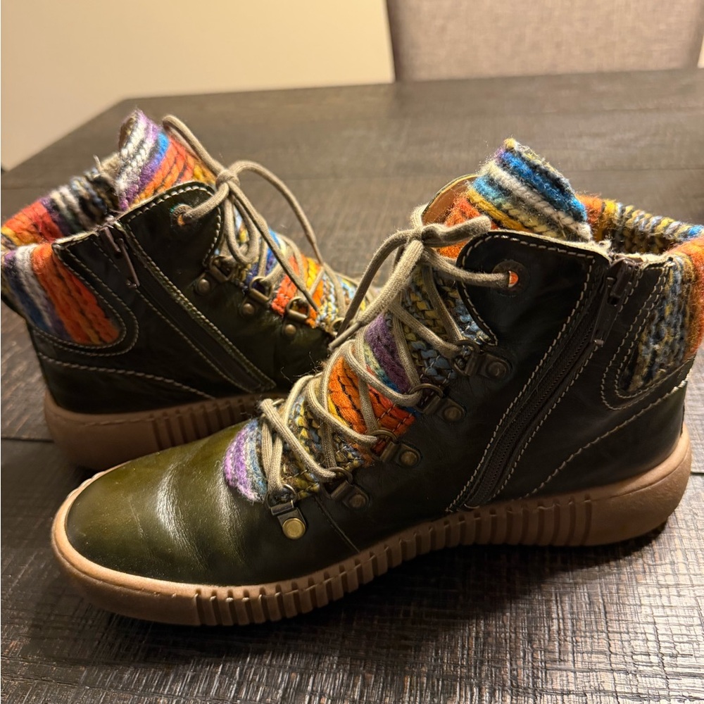 Josef Seibel Olive Lace Up Boots with Colorful Knit - Picture 4 of 6